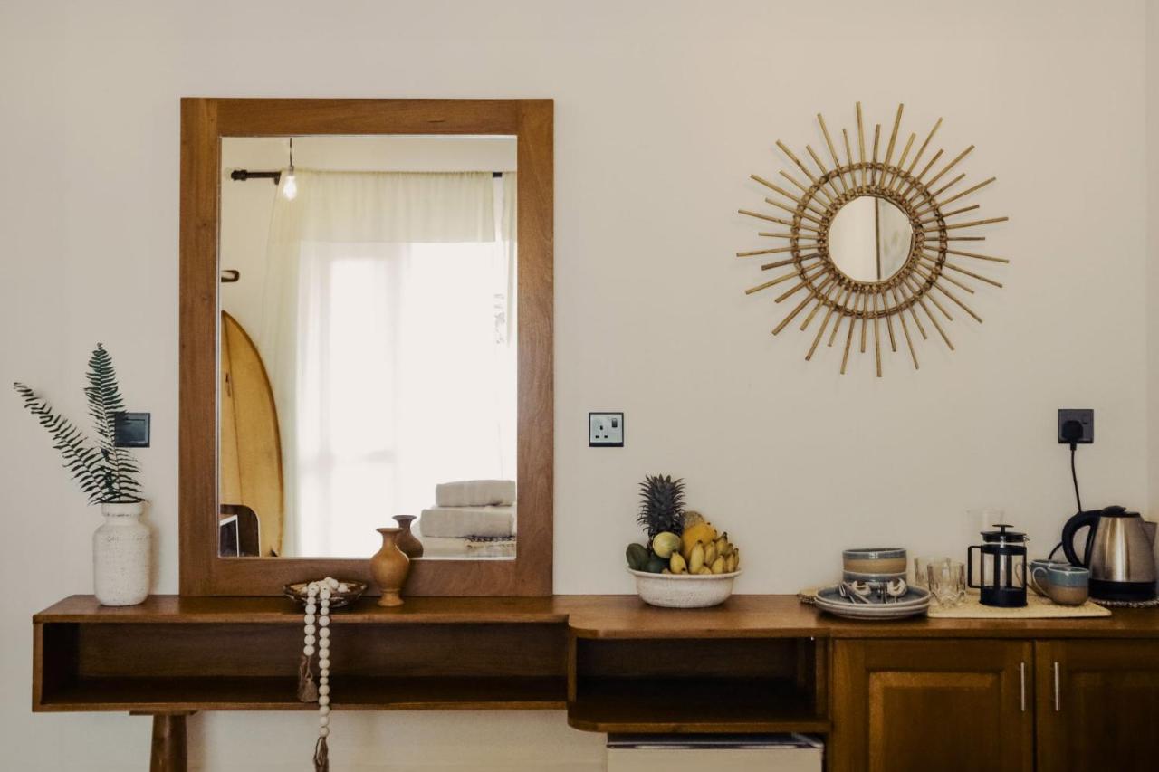 Hotel New- Gitano Surf Beachfront Ahangama Esterno foto